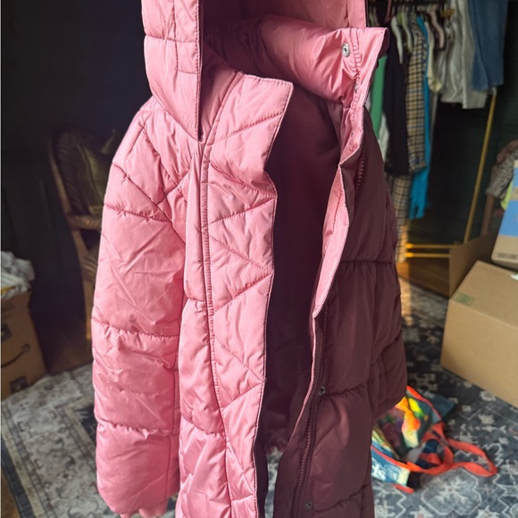 GAP Kids Soft Pink Puffer Jacket - Picture 5 of 7